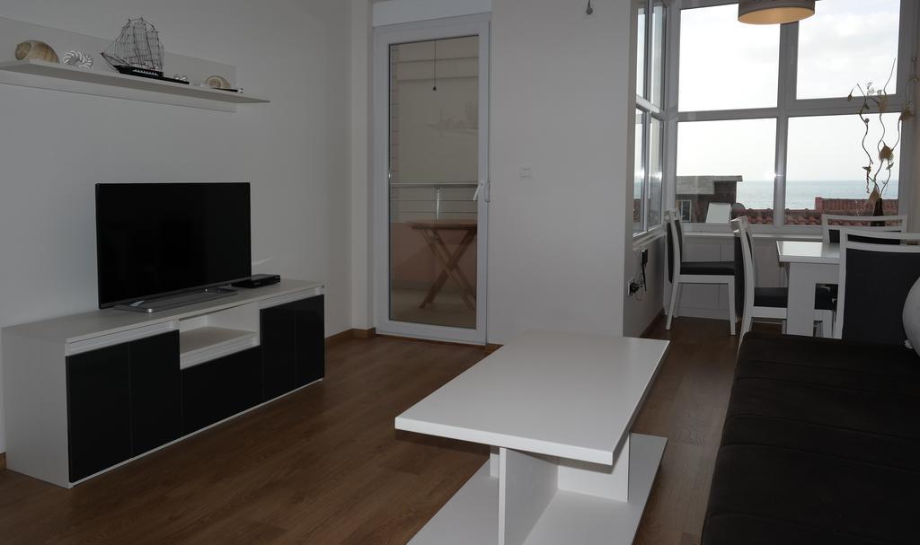 Tuna Apartments Dobra Voda Esterno foto